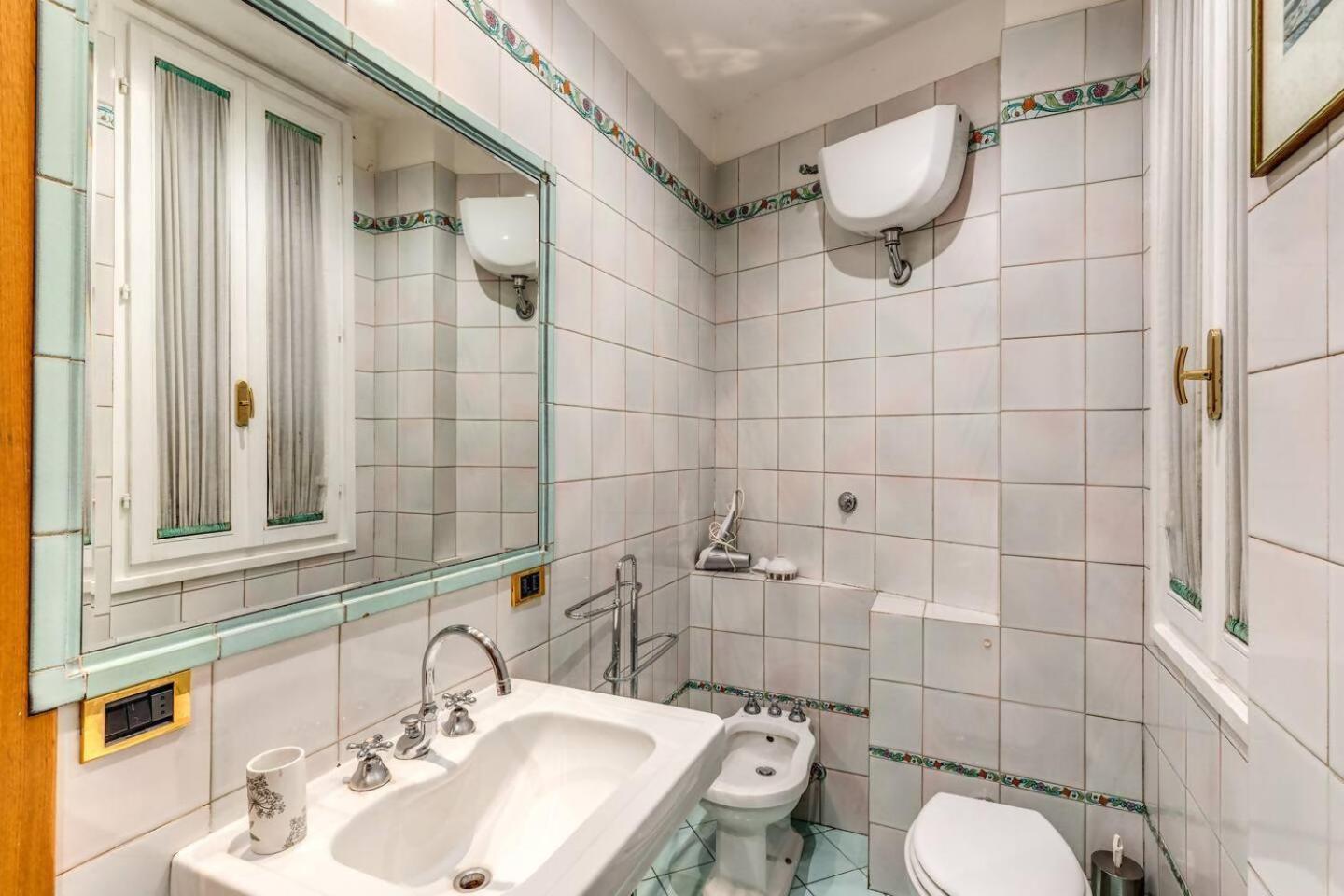 Cozy Flat In Trevi Fountain Apartment Roma Exterior foto