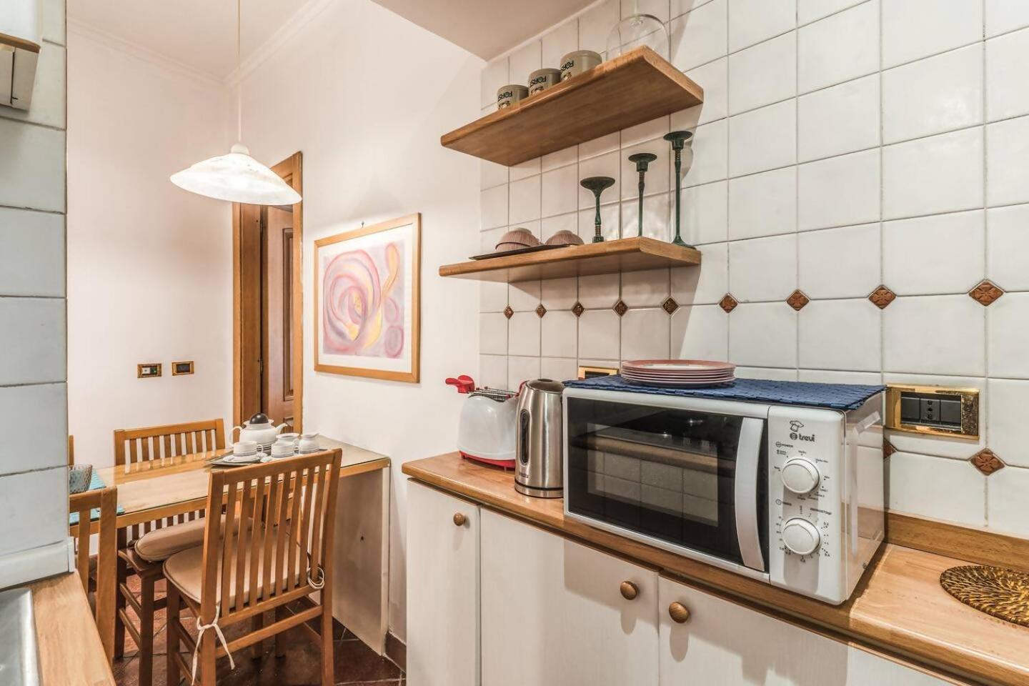 Cozy Flat In Trevi Fountain Apartment Roma Exterior foto