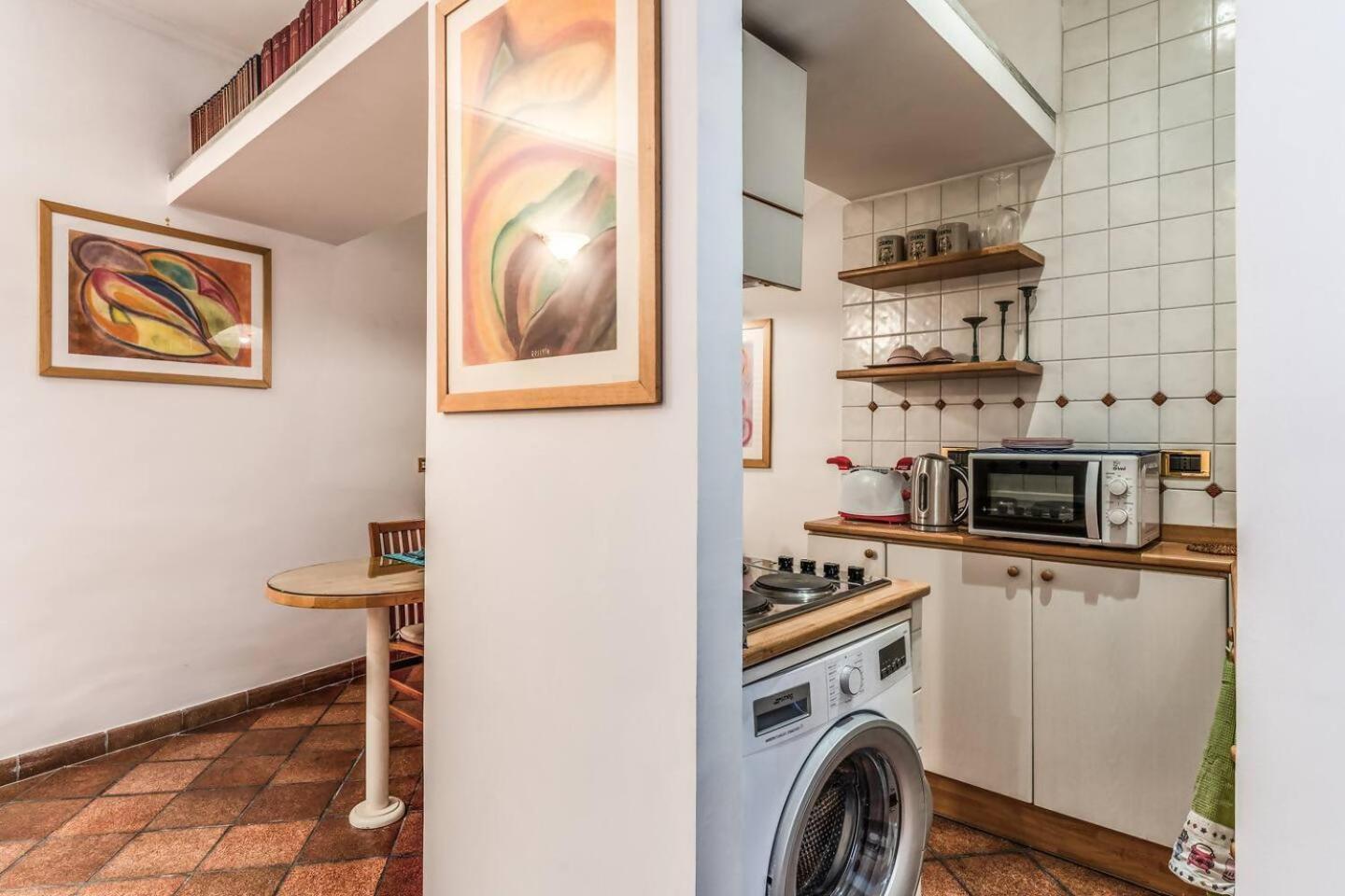 Cozy Flat In Trevi Fountain Apartment Roma Exterior foto