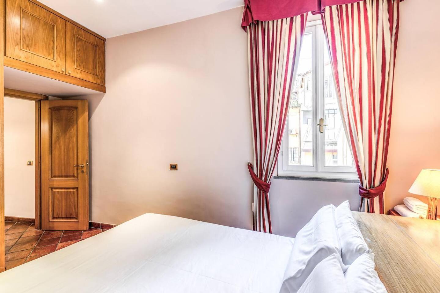 Cozy Flat In Trevi Fountain Apartment Roma Exterior foto