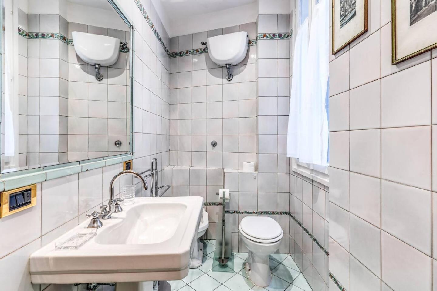 Cozy Flat In Trevi Fountain Apartment Roma Exterior foto