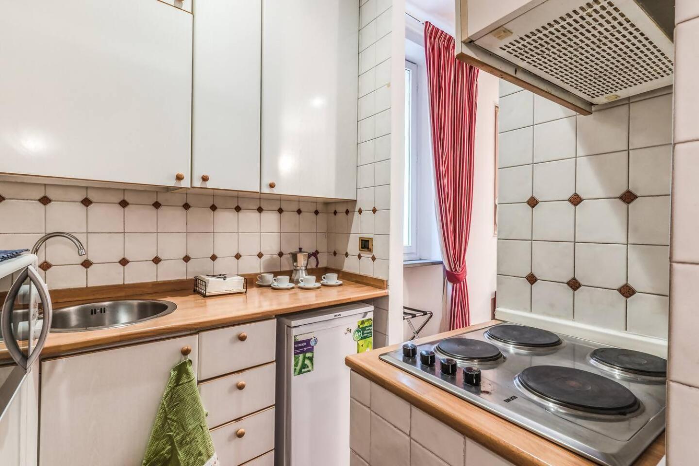 Cozy Flat In Trevi Fountain Apartment Roma Exterior foto