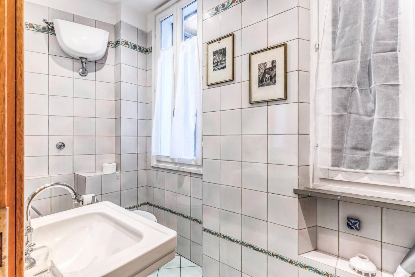 Cozy Flat In Trevi Fountain Apartment Roma Exterior foto
