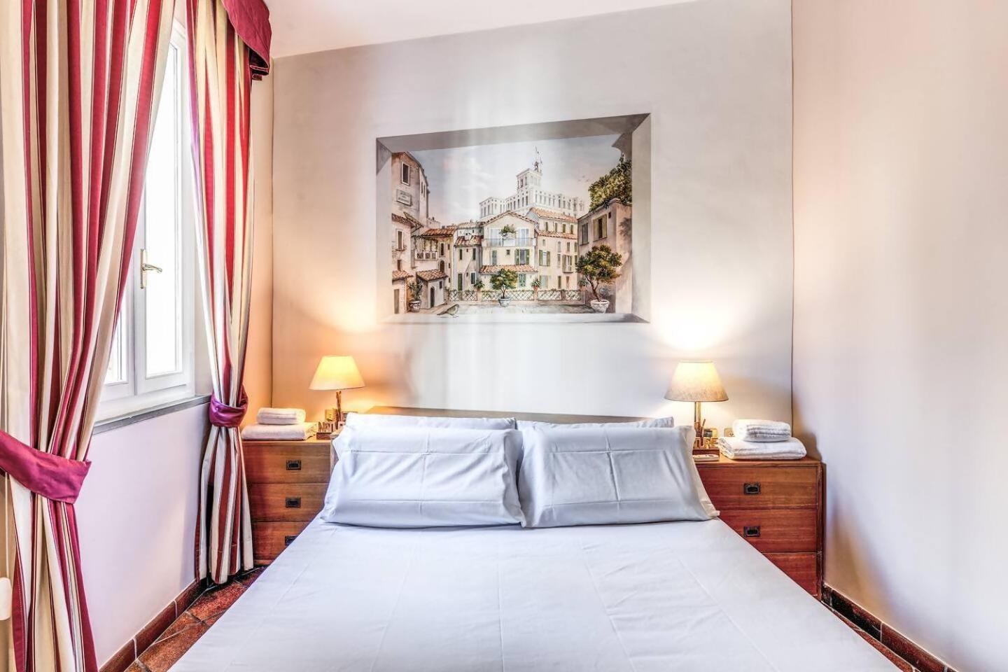 Cozy Flat In Trevi Fountain Apartment Roma Exterior foto